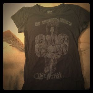 Vintage Style T-shirt